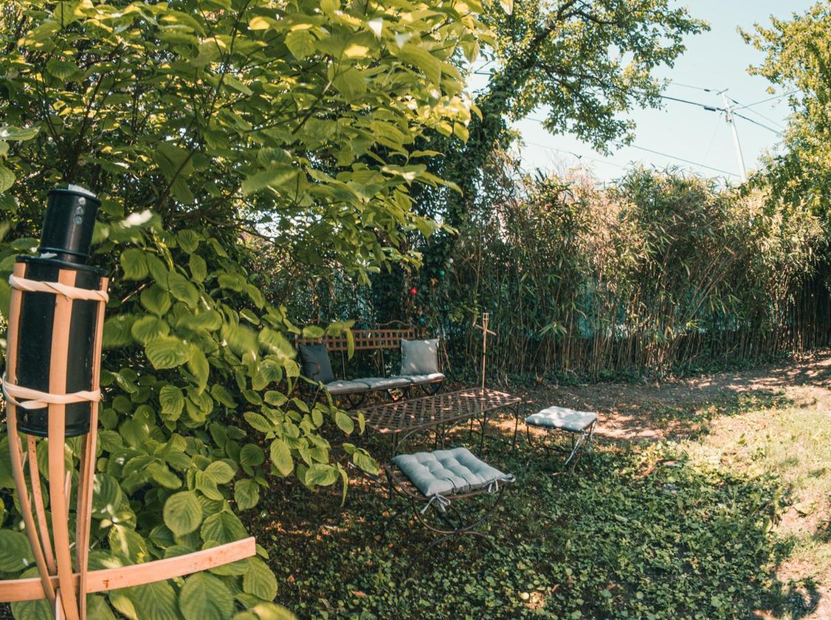 Le Serenite - T3 En Maison De Ville Avec Piscine Annecy Eksteriør bilde